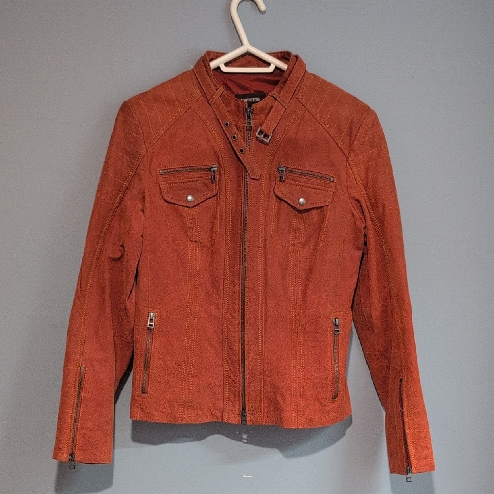 Danier Terracotta Women's Leather Jacket Size Medium